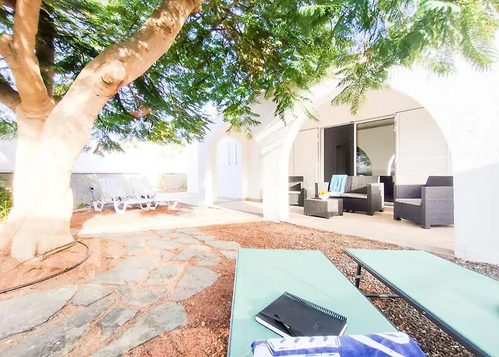 Pretty Terrace Holiday House In Maspalomas Playa del Ingles 