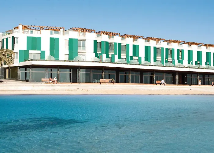 Corralejo hotels near Lobos Island