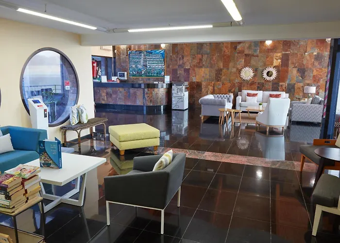 Pet friendly Hotel Chatur Palmera Mar Amadores