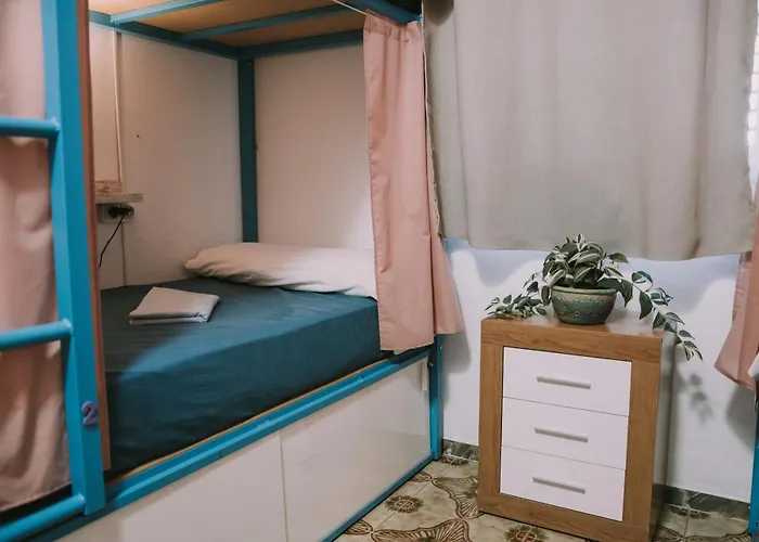 Kite & Surf Nomad House Hostel Las Palmas de Gran Canaria With a Casino