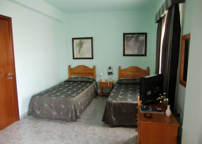 Santa Cruz de Tenerife Golf hotels