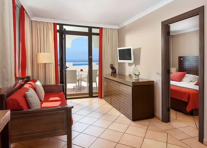 Best 11 Spa Hotels in Playa del Ingles (Gran Canaria) near Aqualand Maspalomas