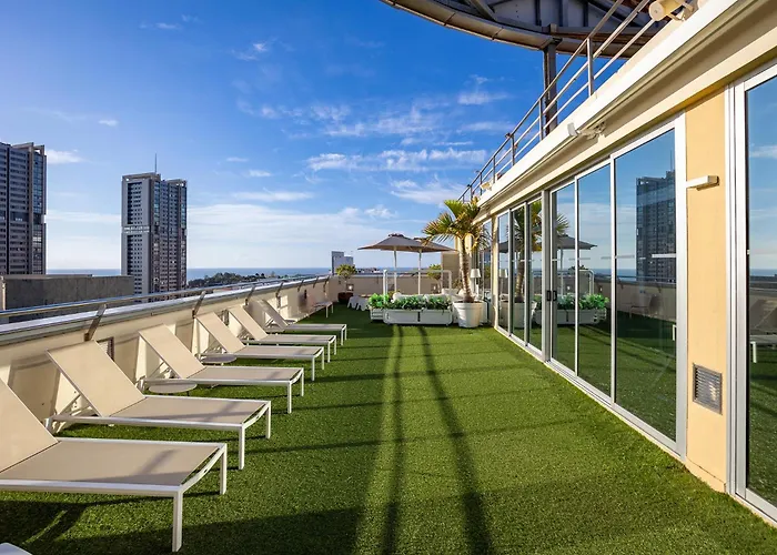 Santa Cruz de Tenerife hotels near Plaza Munoz De Bustillo