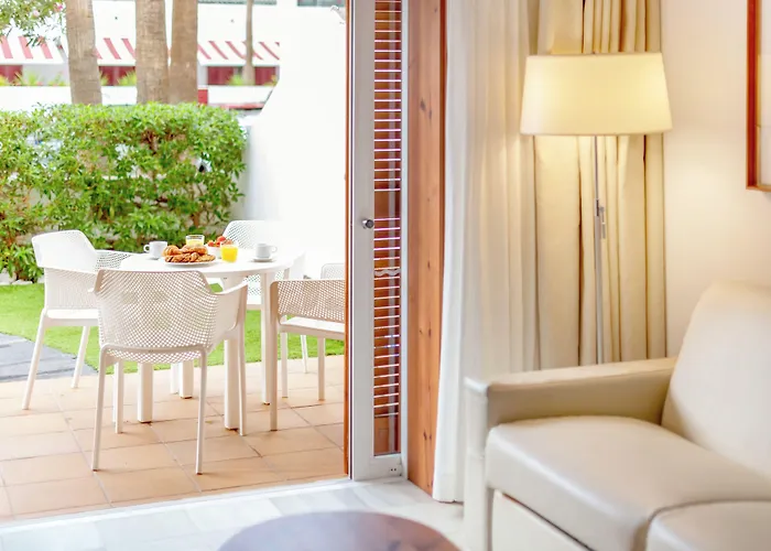 Parque Santiago III Official Aparthotel Playa de las Americas 
