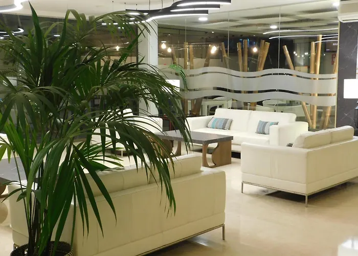 Santa Cruz de Tenerife Hotels