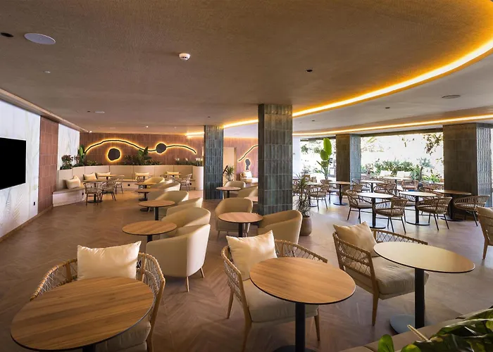 Luxury Hotels in Puerto de la Cruz (Tenerife)