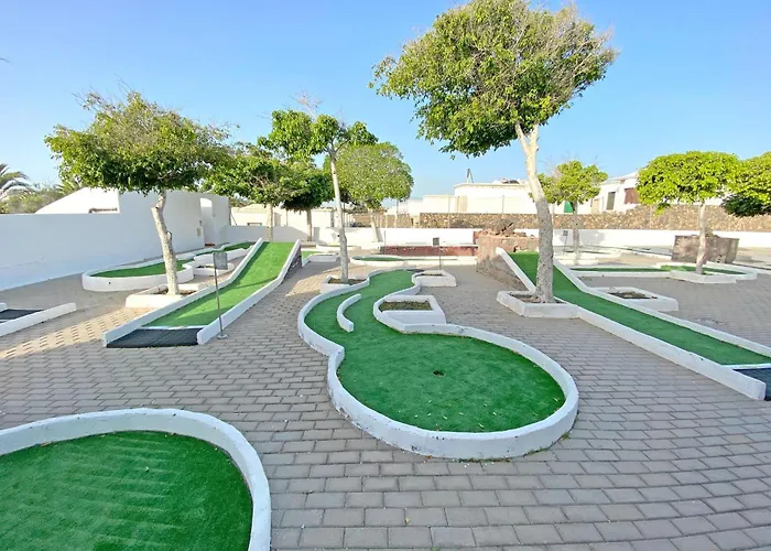 Costa Teguise Hotels