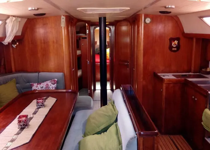 Velero Misstick,Gibsea 47'2 Hotel Puerto Calero