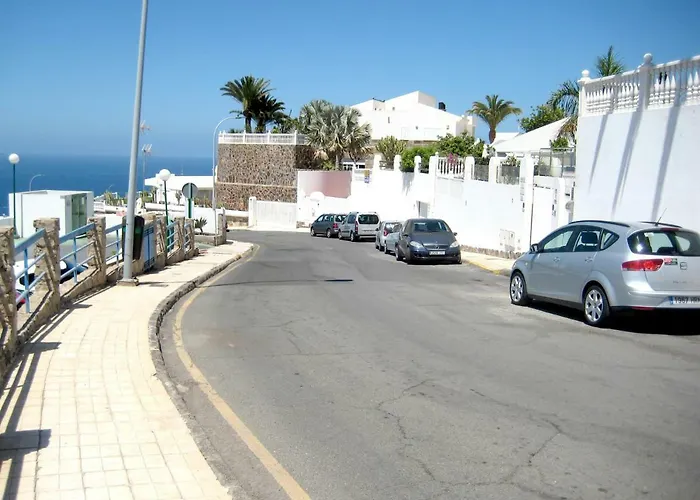 Malibu Apartamento Con Campo De Tennis Y Piscina Con Solarium Puerto Rico 