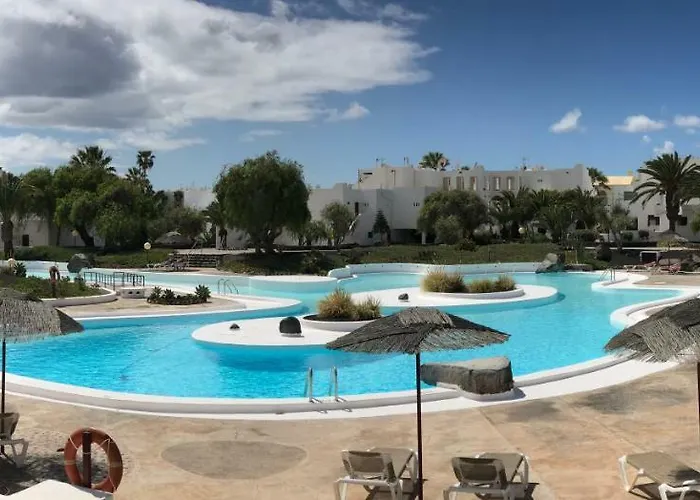 Vacation Apartment Rentals in Costa Teguise